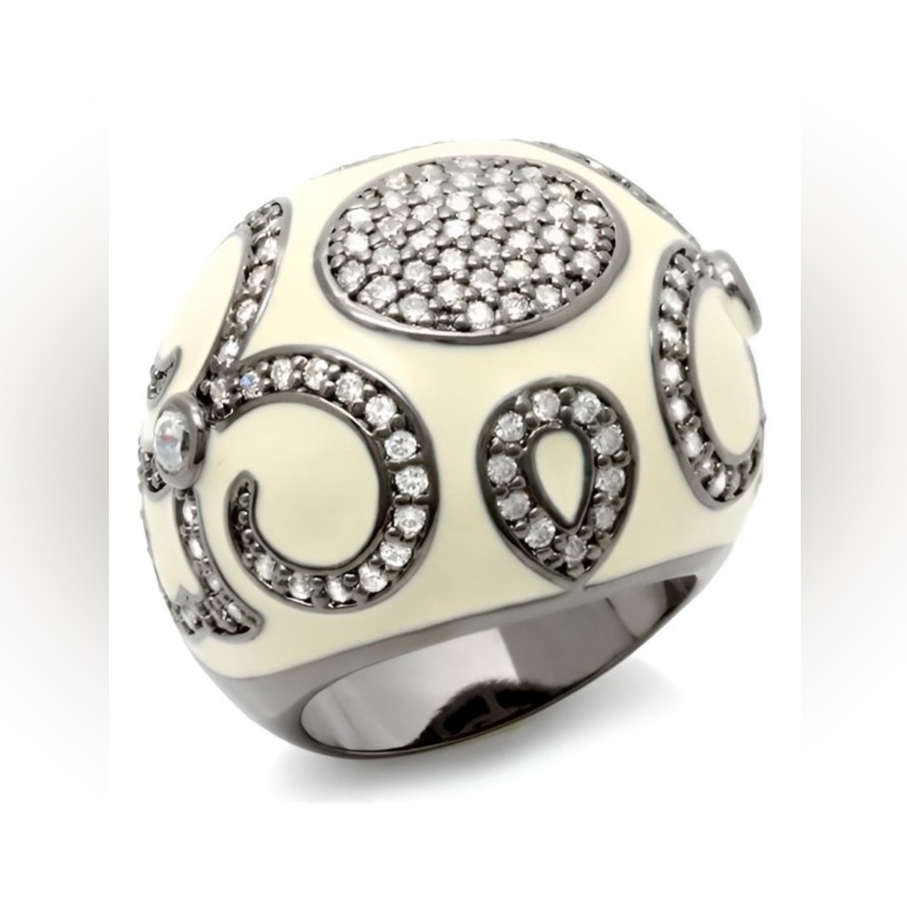 Designer Zirconite Large Cream Enamel Rhinestone Domed Ring Size 8